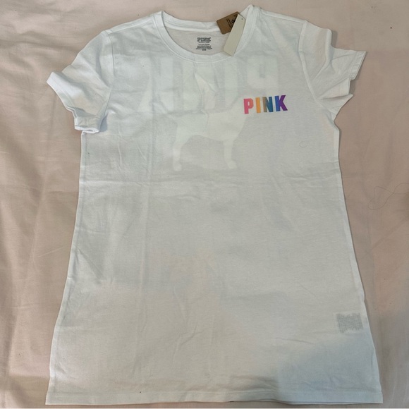 Victoria’s Secret PINK Campus T-Shirt and Boyfriend Shorts - Picture 5 of 6